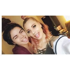 Meet your Posher, Shayla